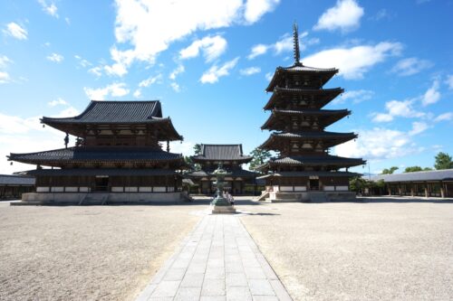 he western precinct of Horyuji temple: main hall (left), central gate (center) and five-story pagoda (right)