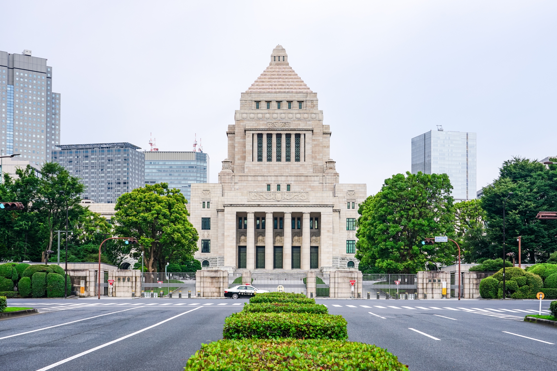The Japanese National Parliament building shot right from the front